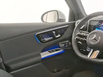 MERCEDES-BENZ GLC 300 d 4M AMG Premium   Technik Ene…