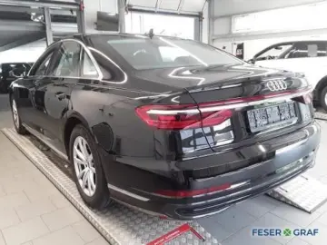 AUDI A8 50 TDI qu Leder Kamera Navi  HDMatrix 18Zoll