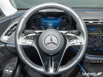 MERCEDES-BENZ E 300 e T Avantgarde Adv. LED AHK Dist…