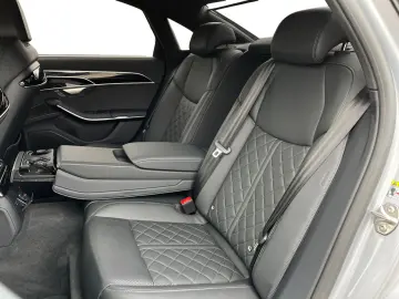 AUDI A8 50TDI quattro tiptronic S line Matrix Standhz