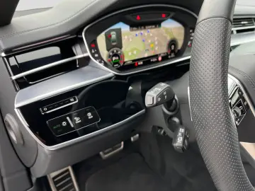 AUDI A8 50TDI quattro tiptronic S line Matrix Standhz