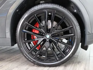 BMW X6 40 d xDrive M Sport H&K Luftfederung