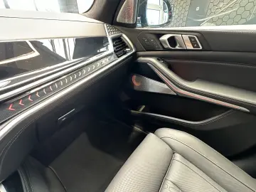 BMW X7  xDrive 40d  B&W Standheizung Head-Up Voll