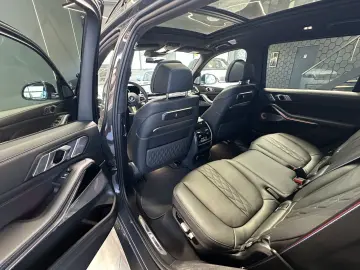 BMW X7  xDrive 40d  B&W Standheizung Head-Up Voll