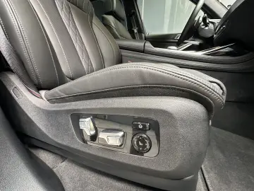 BMW X7  xDrive 40d  B&W Standheizung Head-Up Voll