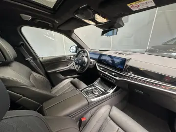 BMW X7  xDrive 40d  B&W Standheizung Head-Up Voll