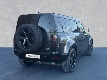 LAND ROVER Defender 110 D300 AWD X-DYNAMIC HSE   Winter Pak