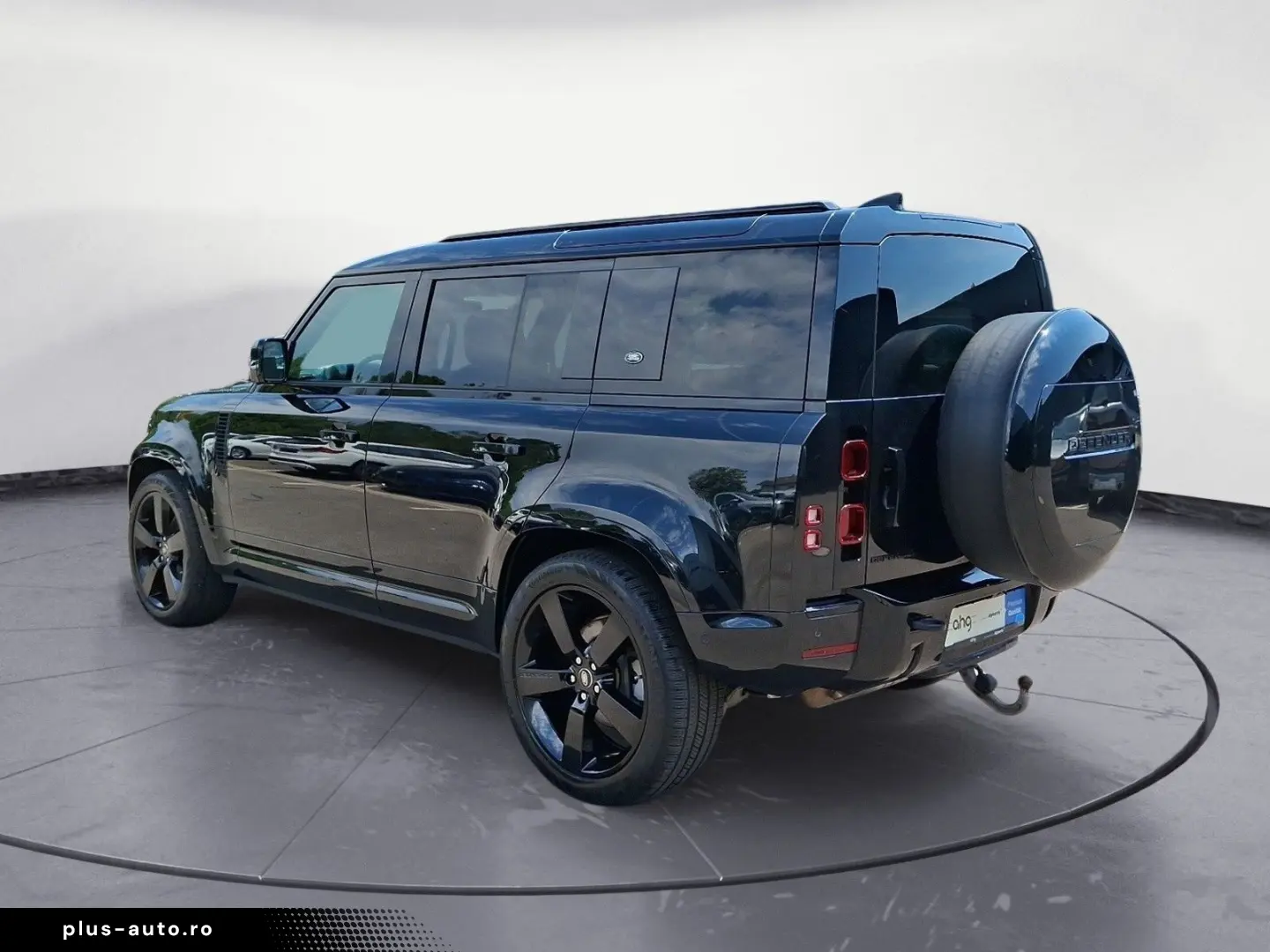 LAND ROVER Defender 3.0 D300 X-Dynamic HSE 110 ACC Panorama