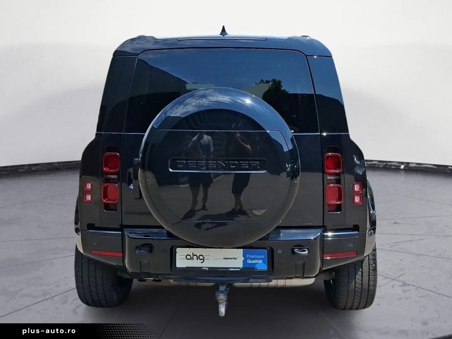 LAND ROVER Defender 3.0 D300 X-Dynamic HSE 110 ACC Panorama
