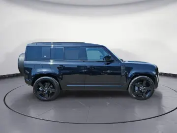 LAND ROVER Defender 3.0 D300 X-Dynamic HSE 110 ACC Panorama