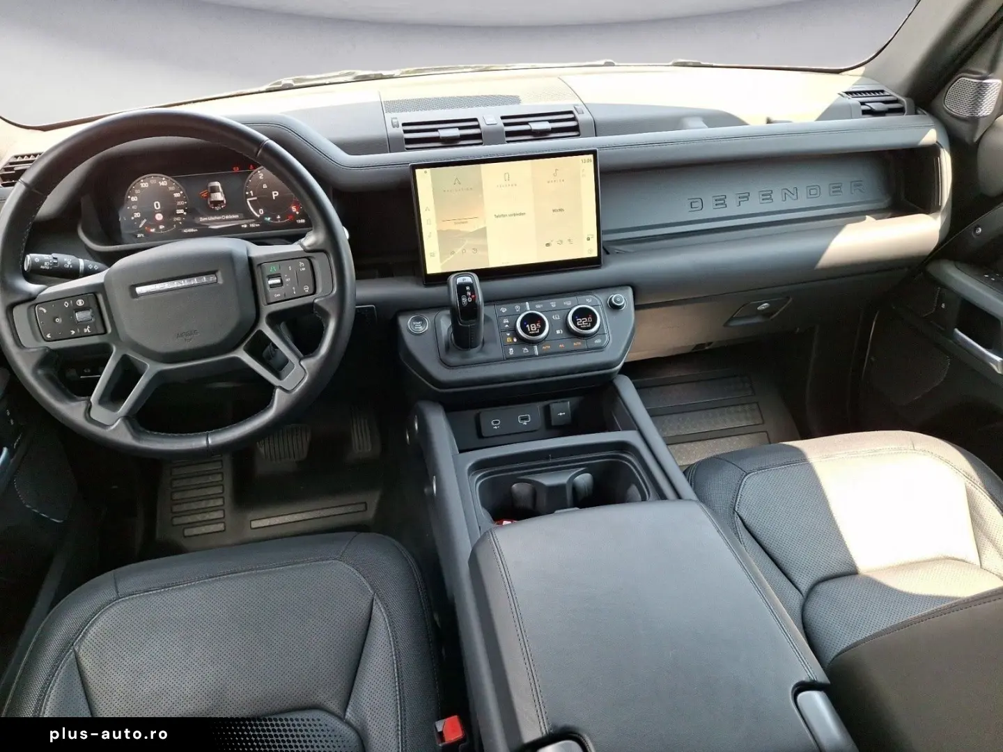 LAND ROVER Defender 3.0 D300 X-Dynamic HSE 110 ACC Panorama