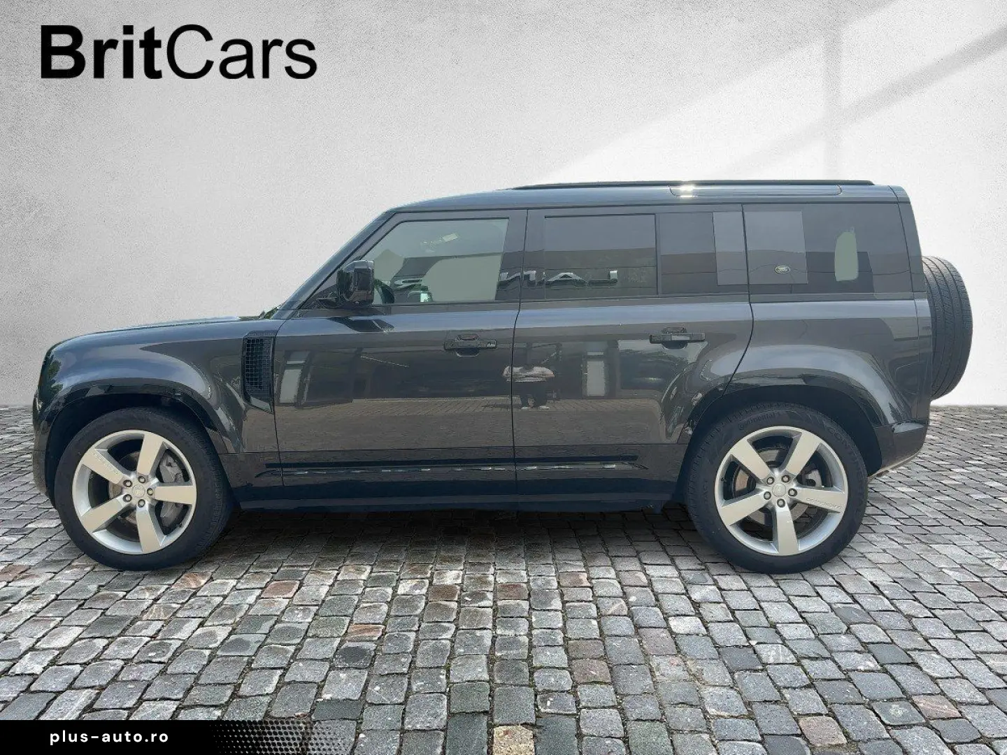 LAND ROVER Defender D300 X-Dynamic HSE Pano Luft 22 Z ACC