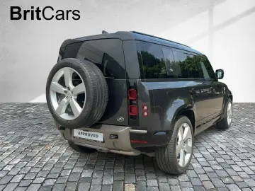 LAND ROVER Defender D300 X-Dynamic HSE Pano Luft 22 Z ACC
