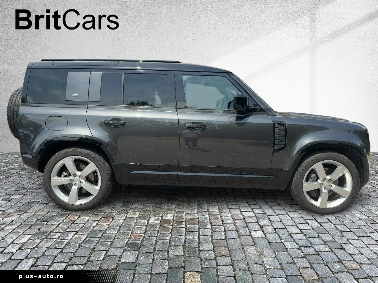 LAND ROVER Defender D300 X-Dynamic HSE Pano Luft 22 Z ACC