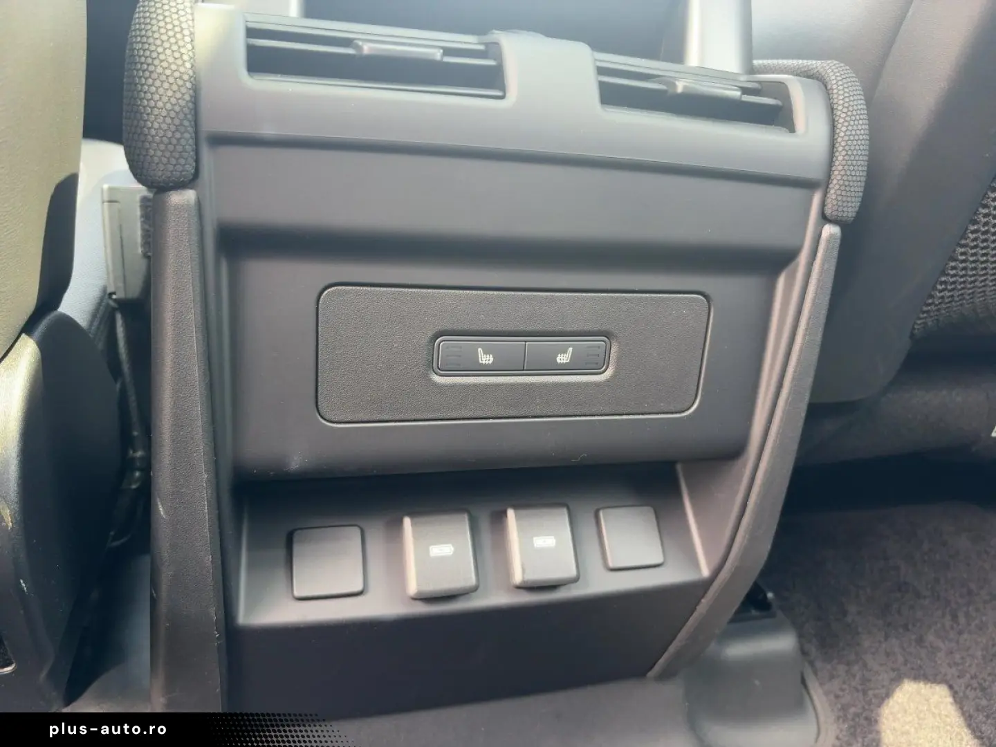 LAND ROVER Defender D300 X-Dynamic HSE Pano Luft 22 Z ACC
