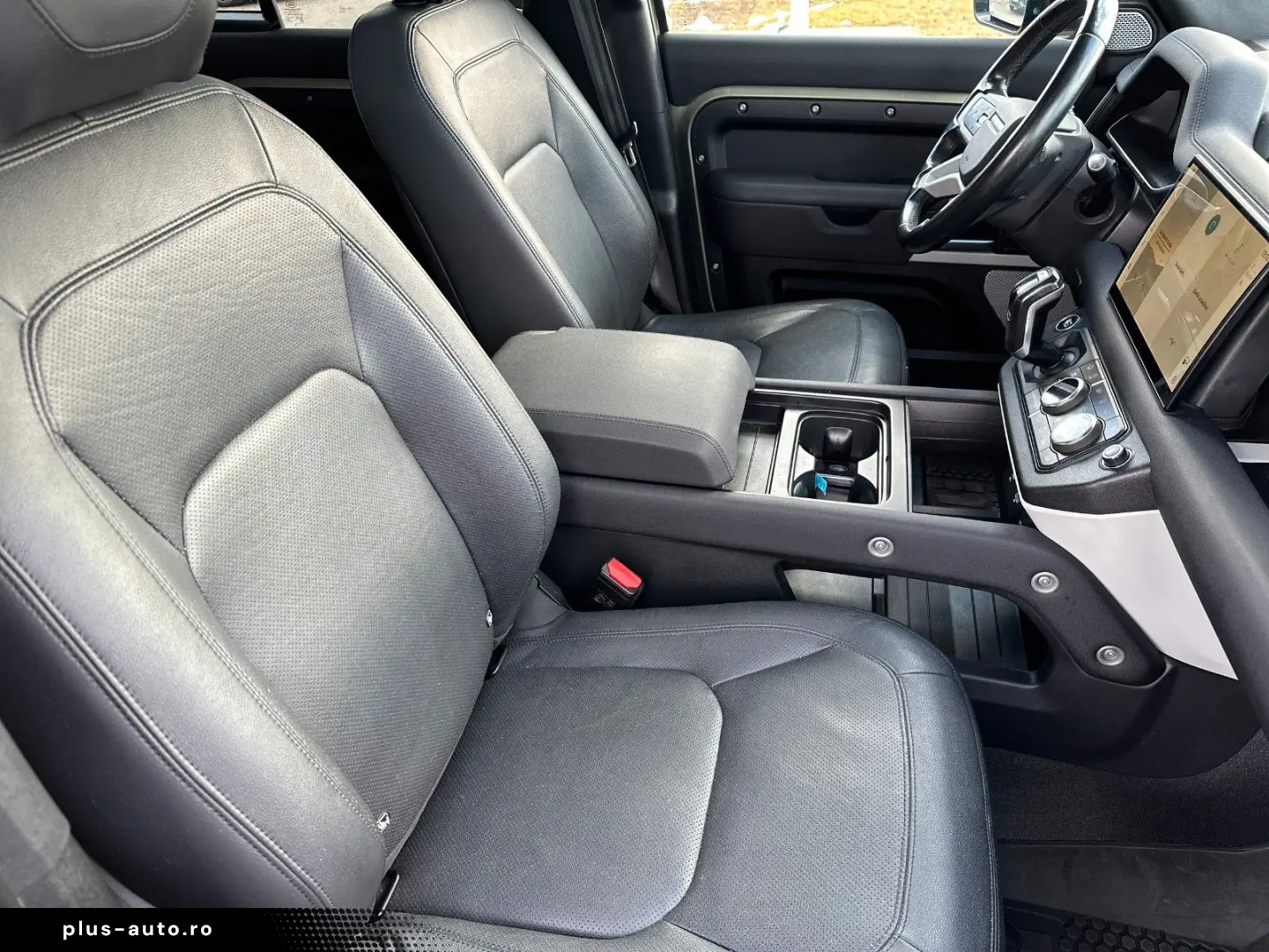 LAND ROVER Defender 130 SE D300 AHK Sitzkühlung ACC