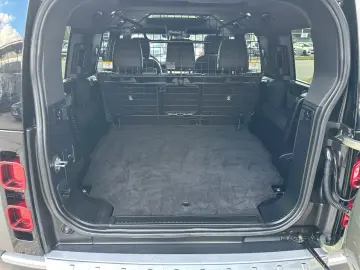LAND ROVER Defender 130 SE D300 AHK Sitzkühlung ACC