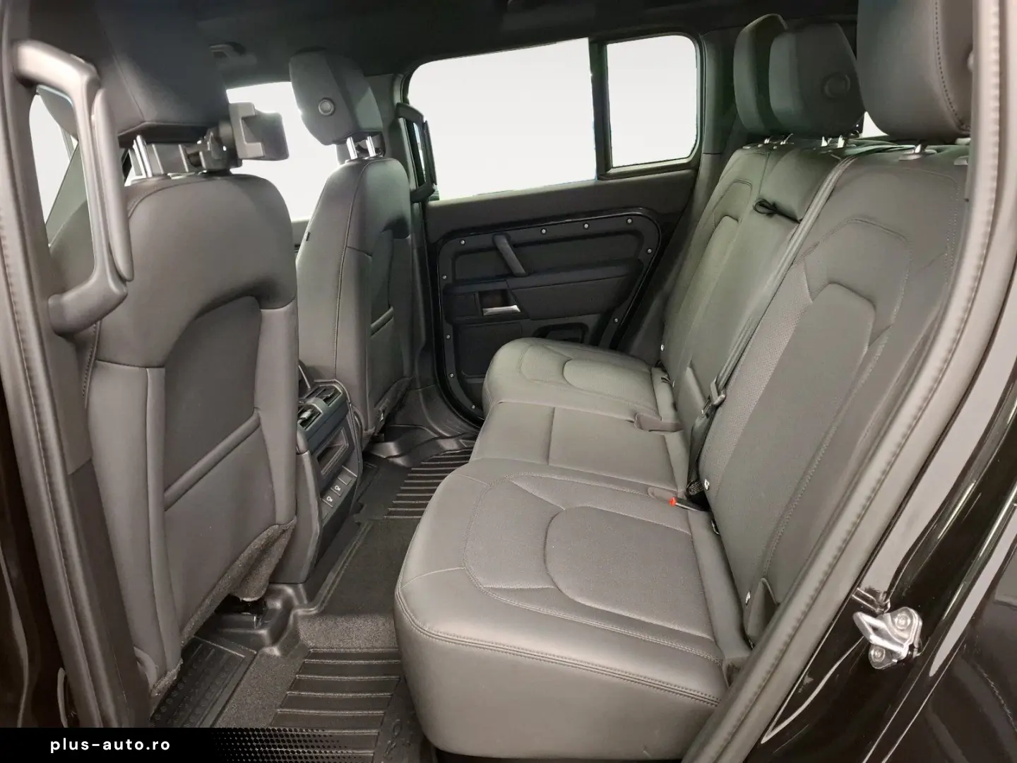 LAND ROVER Defender 110 3.0 D300 X-Dynamic SE Matrix 360 AH