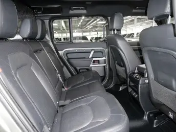 LAND ROVER Defender 110 X-Dynamic SE D300 Mild-Hybrid Luftf