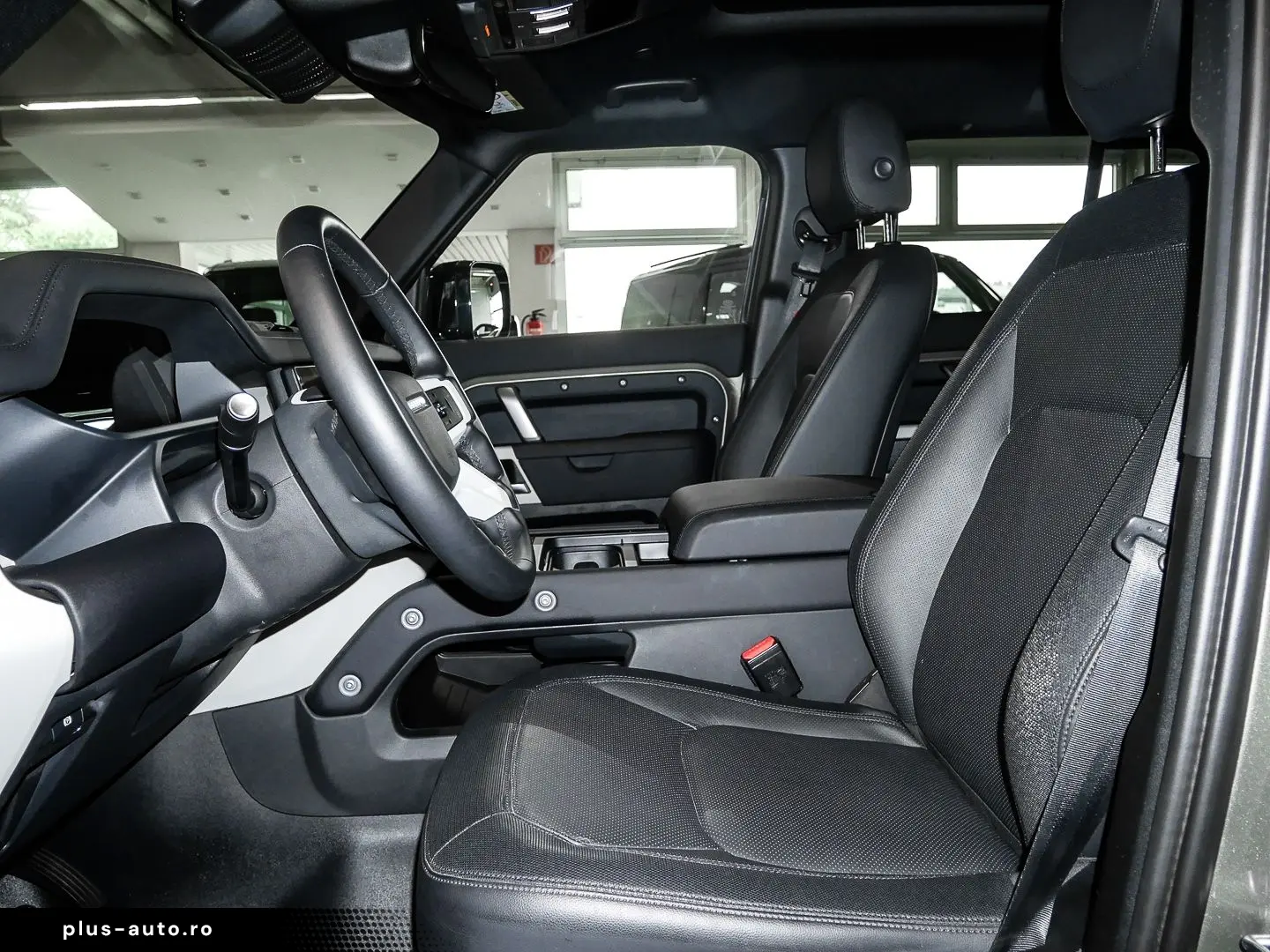 LAND ROVER Defender 110 X-Dynamic SE D300 Mild-Hybrid Luftf
