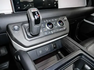 LAND ROVER Defender 110 X-Dynamic SE D300 Mild-Hybrid Luftf