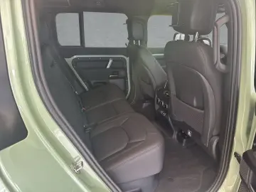 LAND ROVER Defender 110 3.0 Diesel D300 75th Limited Edt.