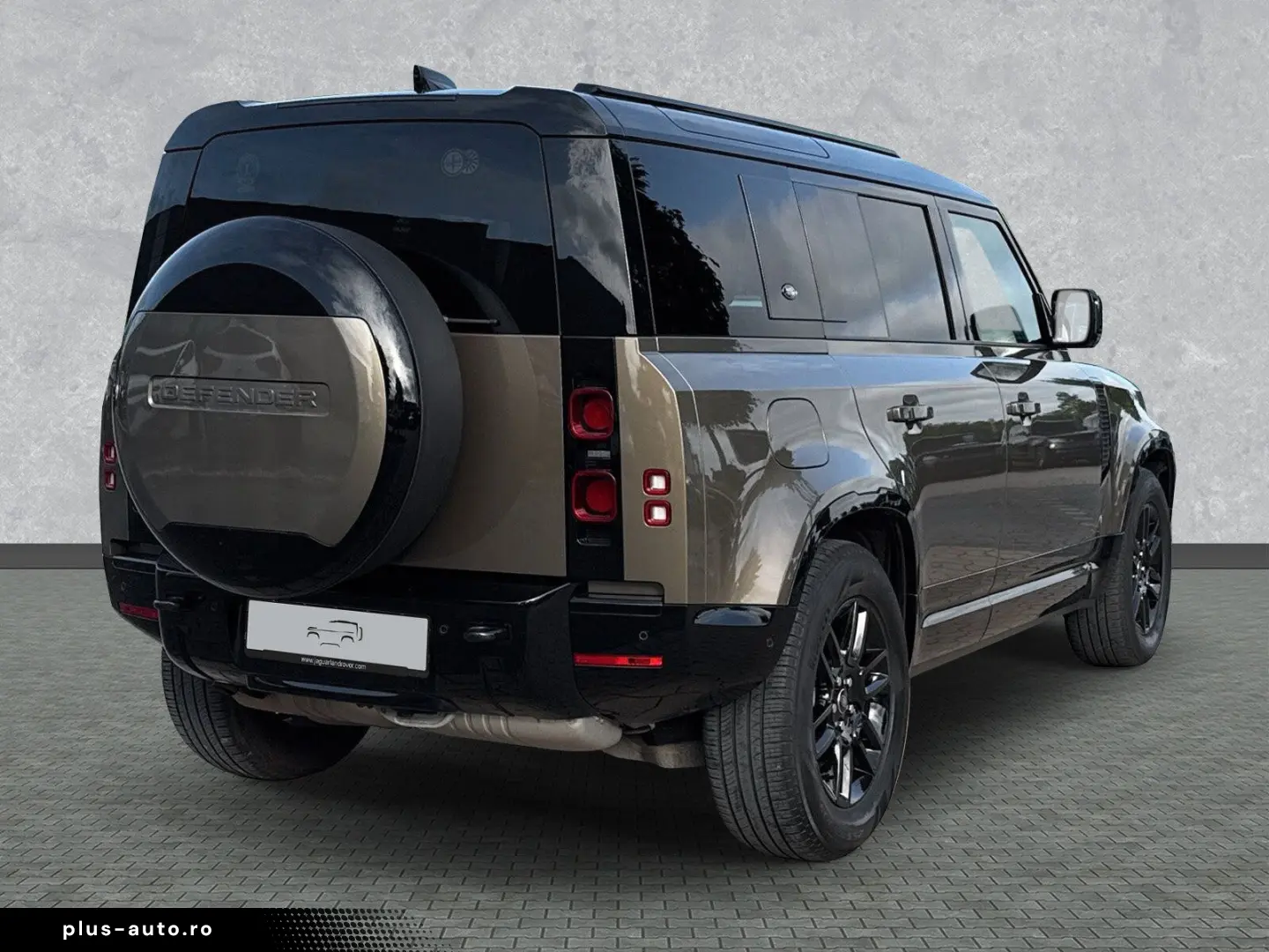 LAND ROVER Defender 110 D300 X-Dyn.HSE AHK Off-RoadP.Standh