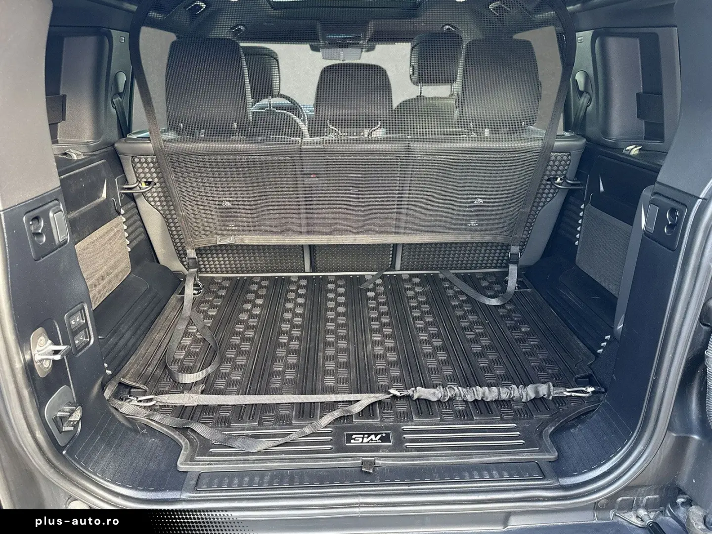 LAND ROVER Defender 110 D300 X-Dyn.HSE AHK Off-RoadP.Standh