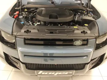 LAND ROVER Defender 110 D300 X-Dynamic SE AHK Pano HUD