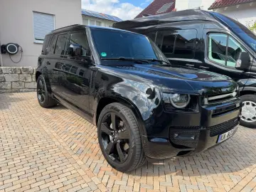 LAND ROVER Defender 3.0 DMHEV X 110 Pano-HUD-Black-22 STHZG