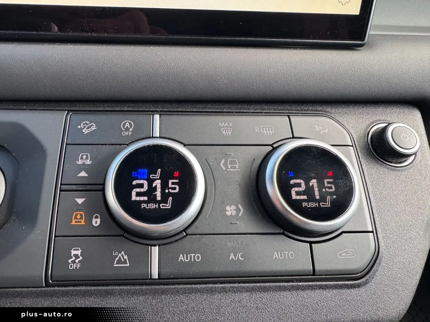 LAND ROVER Defender 3.0 DMHEV X 110 Pano-HUD-Black-22 STHZG
