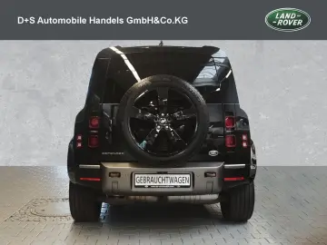 LAND ROVER Defender 110 X-Dynamic HSE D300