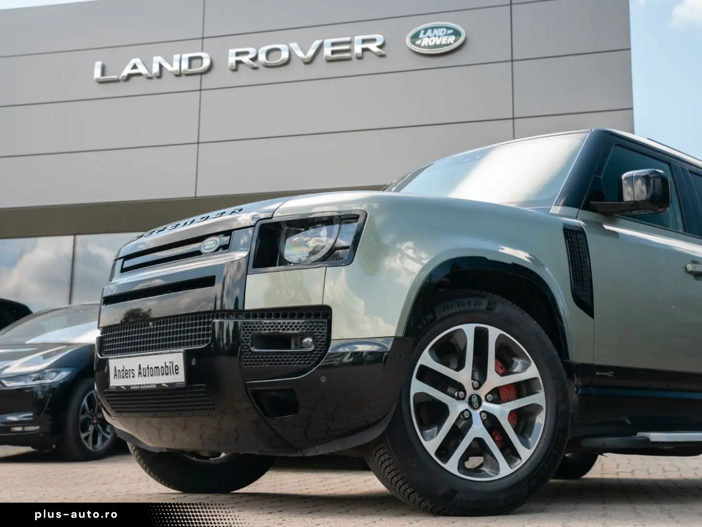 LAND ROVER Defender 110 D300 3.0 X 2xKlima 360 ACC AHK AUT