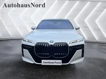 BMW 740 d xDrive M-Pro SKYLoung Leather-Red REARTV!