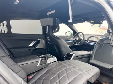 BMW 740d xDrive MSportPro ExLounge Conno Inno Sky 21