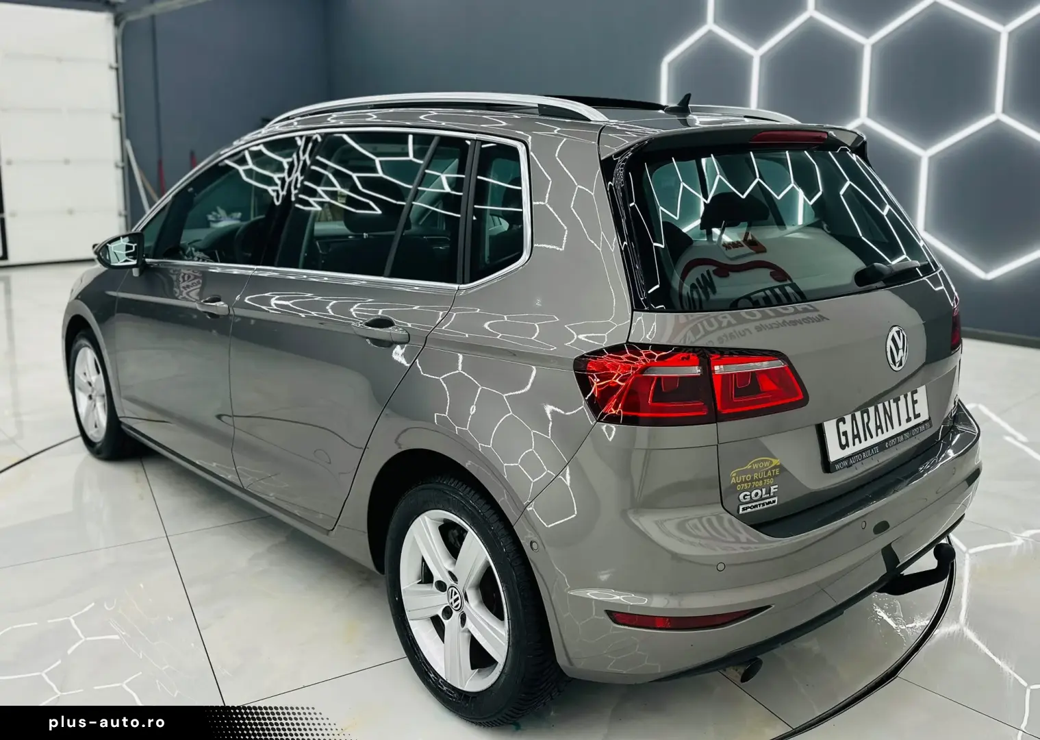 VOLKSWAGEN GOLF-SPORTSVAN 2015 1.6D E6 Garantie 12 Luni Rate