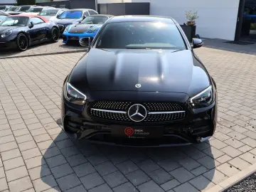 MERCEDES-BENZ E 300 de 4M AMG Pano-NightPak-AHK-Kame…