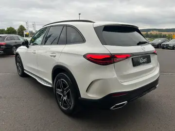 MERCEDES-BENZ GLC 220d AMG Night RKamera SportfahrW …