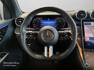MERCEDES-BENZ GLC 200 4M AMG Adva  Dist AHK LED Kam …