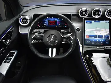 MERCEDES-BENZ GLC 300 d 4MATIC AMG-LINE-INT 9G DIGITAL-LIGHT