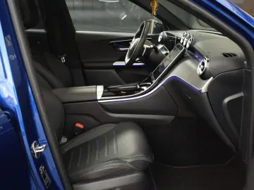 MERCEDES-BENZ GLC 300 d 4MATIC AMG-LINE-INT 9G DIGITAL-LIGHT