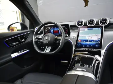 MERCEDES-BENZ GLC 300 d 4MATIC AMG-LINE-INT 9G DIGITAL-LIGHT