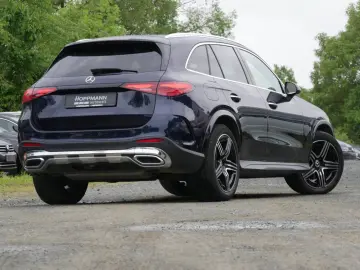 MERCEDES-BENZ GLC 200 4Matic AMG Line Premium Plus AHK