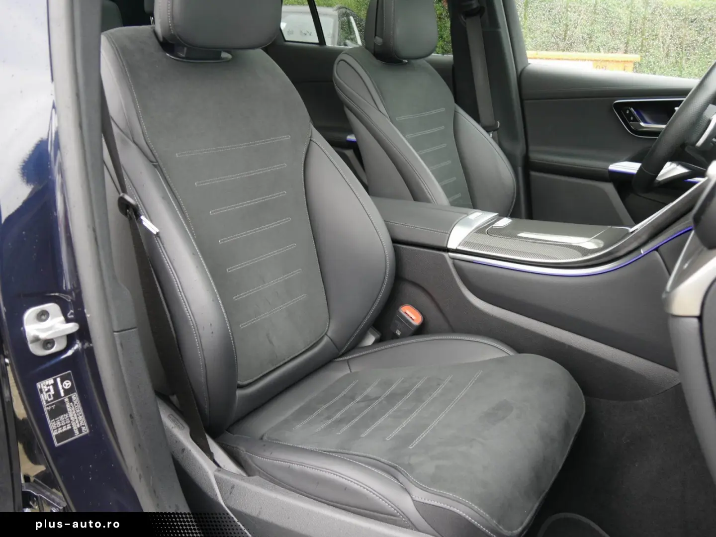 MERCEDES-BENZ GLC 200 4Matic AMG Line Premium Plus AHK
