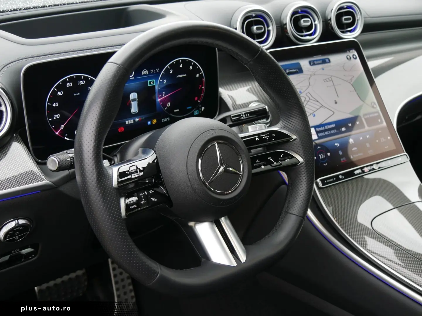 MERCEDES-BENZ GLC 200 4Matic AMG Line Premium Plus AHK