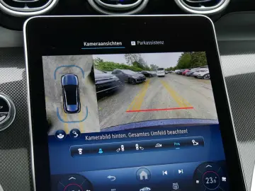 MERCEDES-BENZ GLC 200 4Matic AMG Line Premium Plus AHK