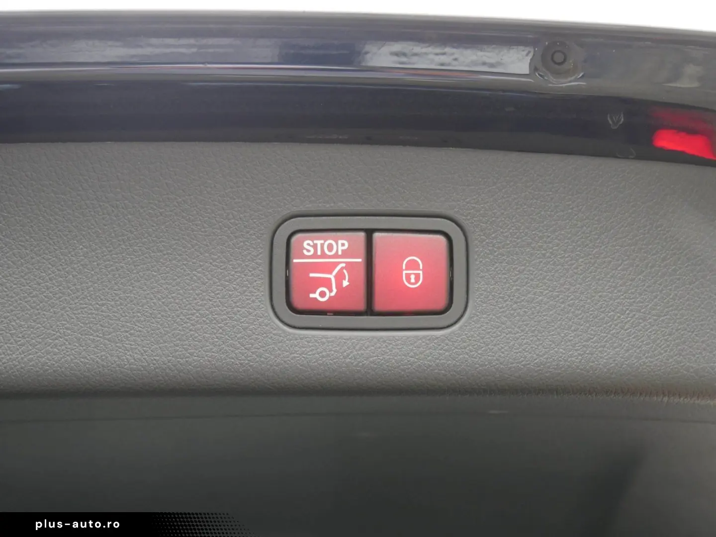 MERCEDES-BENZ GLC 200 4Matic AMG Line Premium Plus AHK