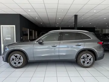 MERCEDES-BENZ GLC 220d 4M AMG PANO HEADUP MEMORY DIG…