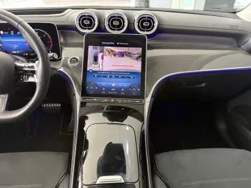 MERCEDES-BENZ GLC 220d 4M AMG PANO HEADUP MEMORY DIG…