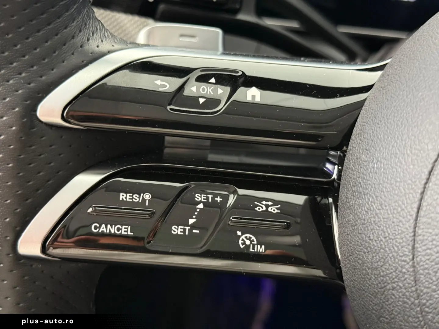 MERCEDES-BENZ GLC 220d 4M AMG PANO HEADUP MEMORY DIG&hellip;